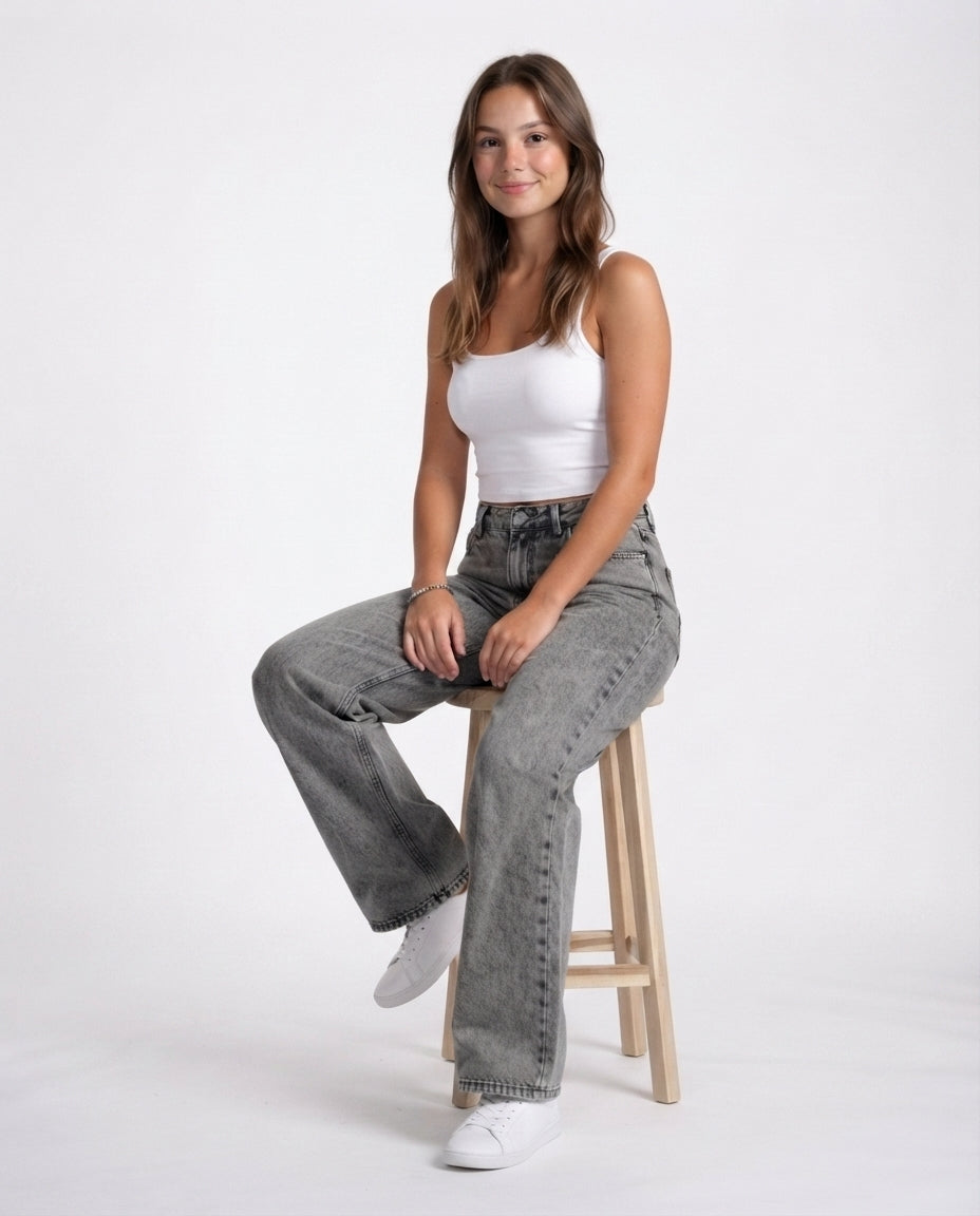 Embroidered Bow Straight Leg Jeans