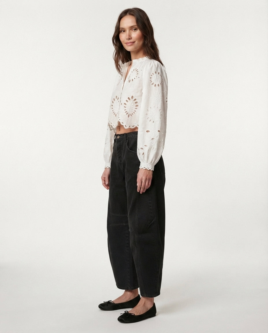 Relaxed Fit Barrel Leg Jeans