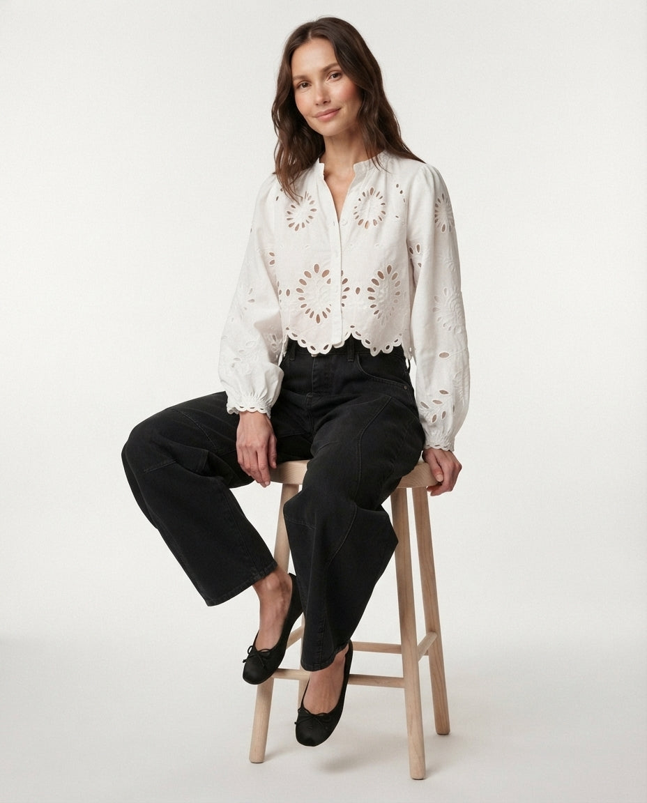 Relaxed Fit Barrel Leg Jeans