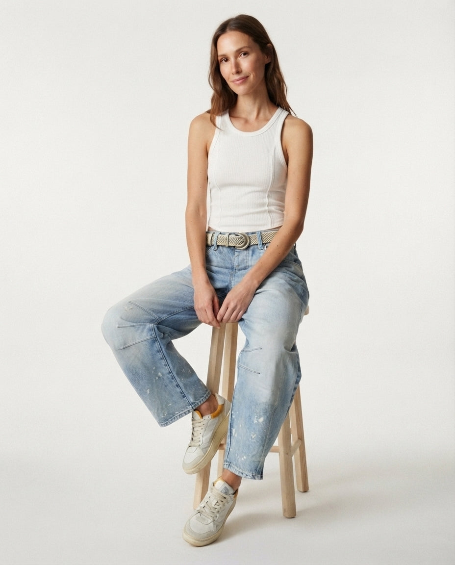 Relaxed Fit Barrel Leg Jeans
